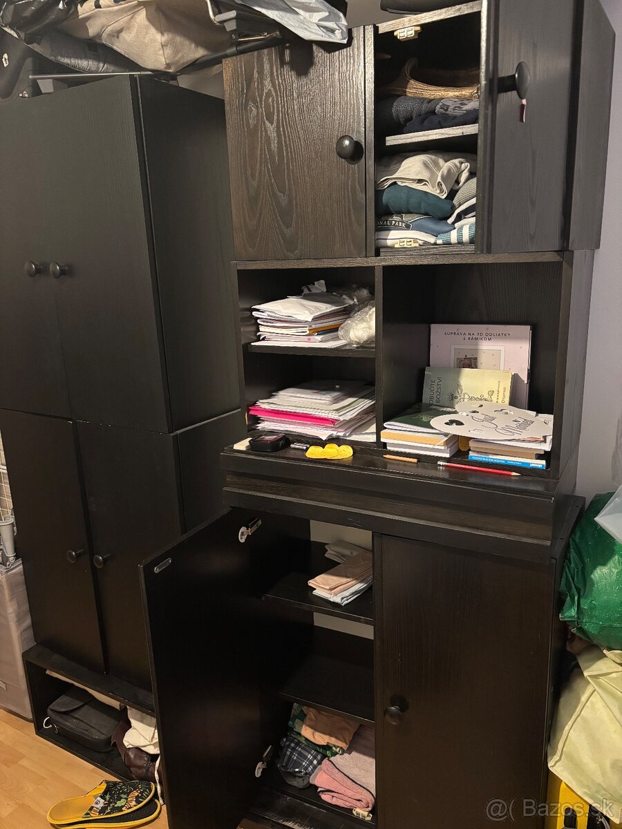 Darujem za odvoz skrine - 2