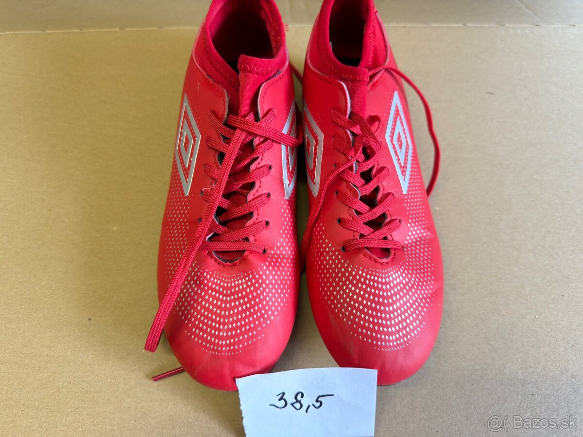 Detské kopačky umbro - 2