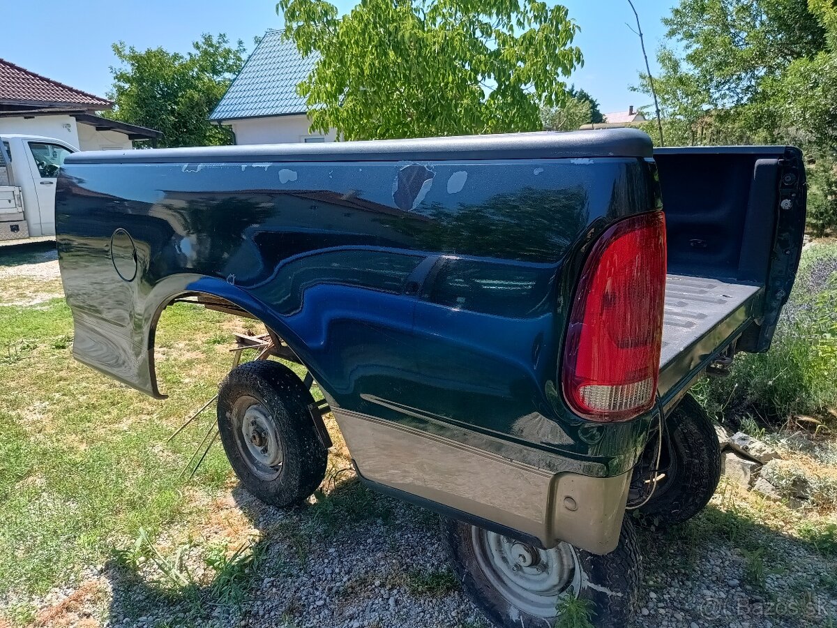 Ford F150, f-150 pick up korba,