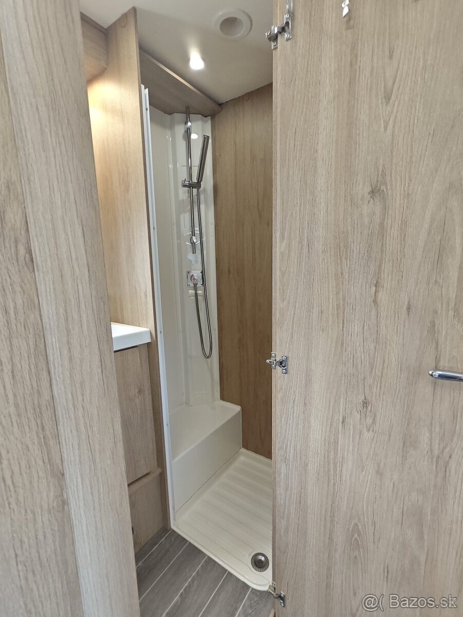 Obytný automobil CI Horon 90 M - 2