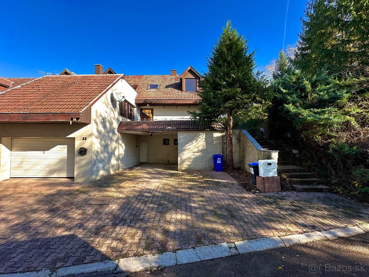 Na predaj dom v lukratívnej štvrti v centre Trenčína - 2