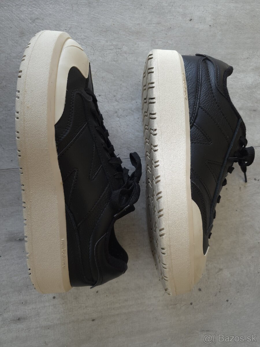 New Balance CT302 vel.43 - 2