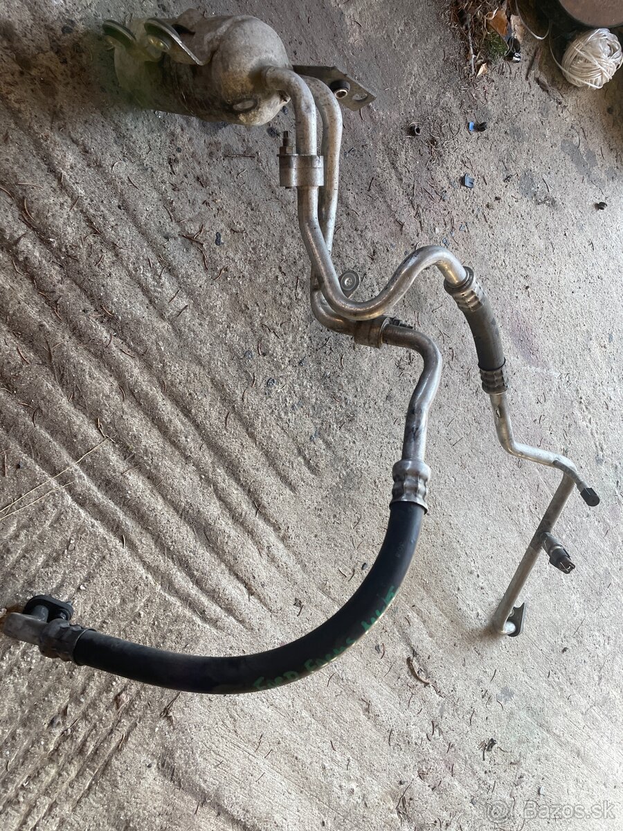 Klimove hadice Ford focus MK2 kompletná sada 60€ - 2