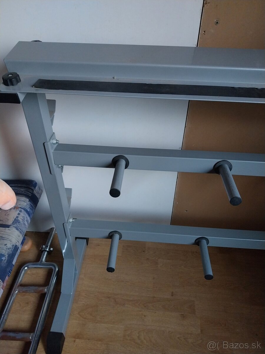 stojan na závažia - 2