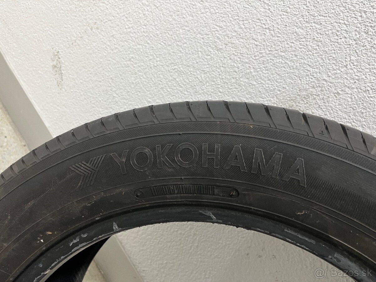 Yokohama bluearth E70 225/55 R18 - 2