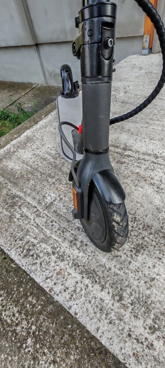 Elektrická kolobežka - 2
