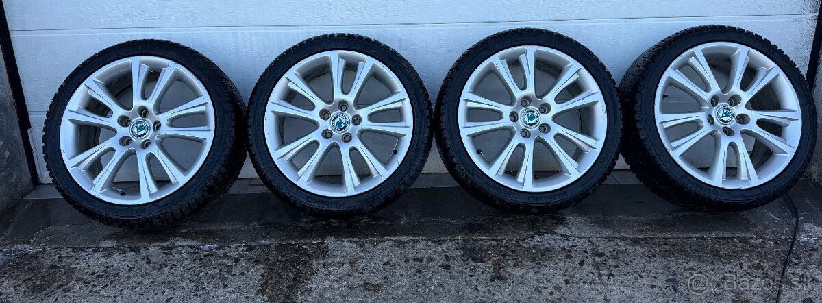 5x112 R18 225 45 R18 - 2