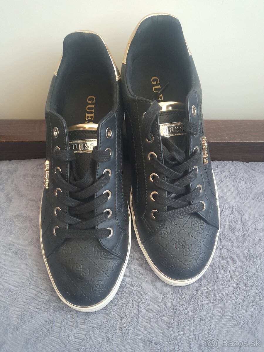 Nove damske tenisky - 2