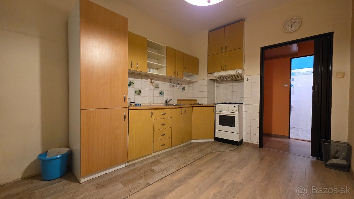 Podkrovný 1i byt Rozkvet na predaj - 2