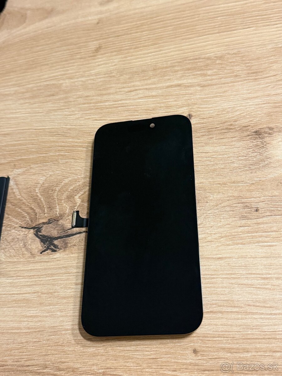 Predam Apple iPhone 15 PRO 128GB Black na Náhradné Diely - 2