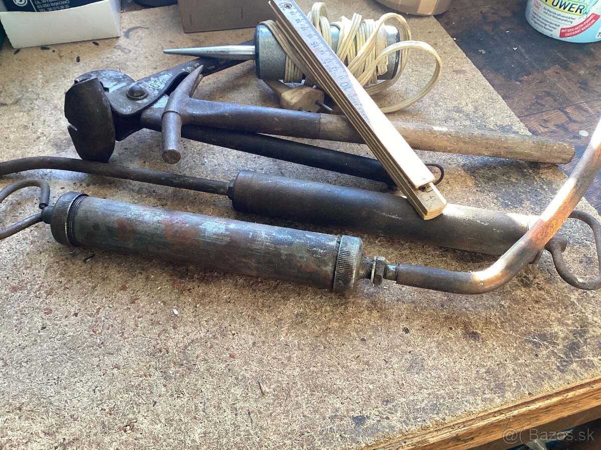 Kliešte,kladivko,maznice,odmastovac - 2