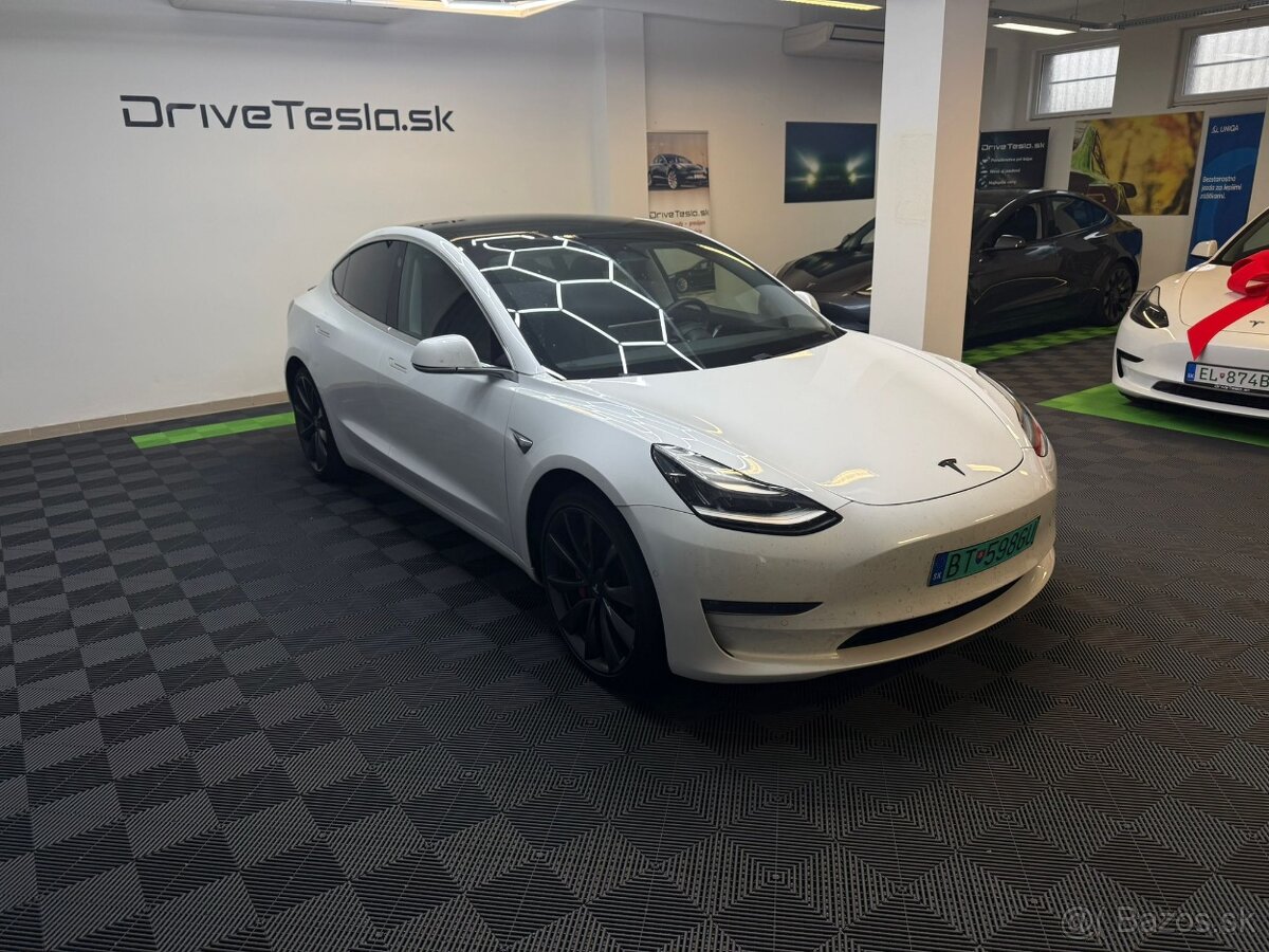 Tesla Model 3 Performance 2020 – Zee - 2