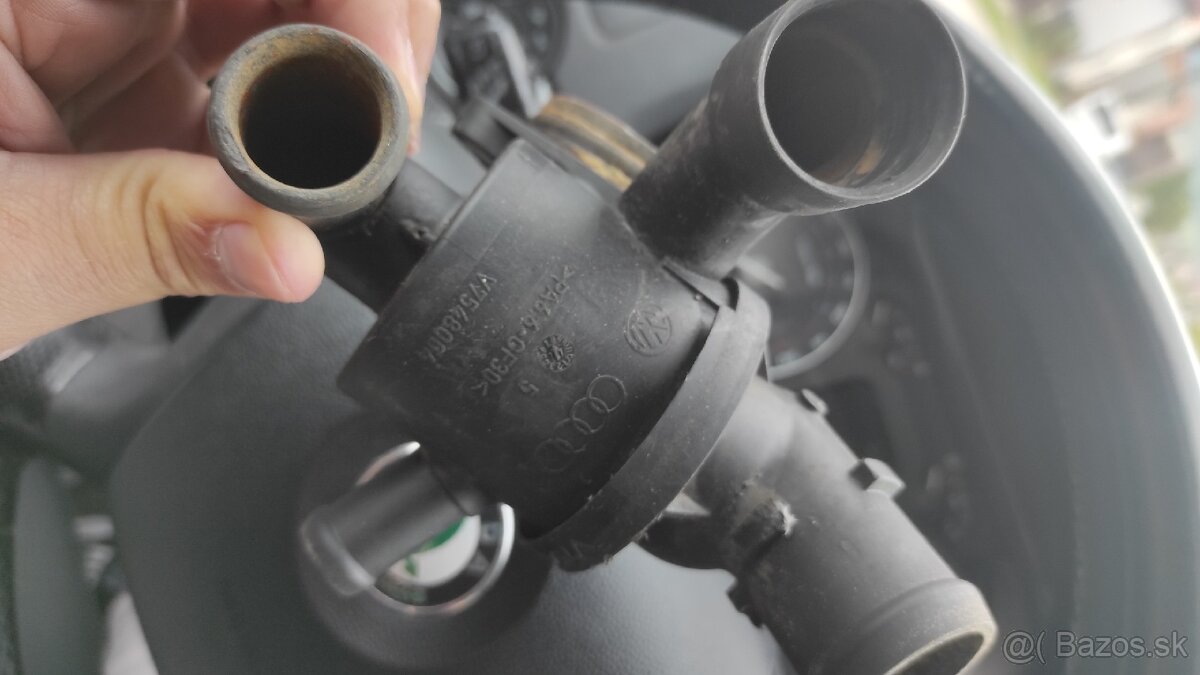 Termostat Passat 103kw diesel - 2