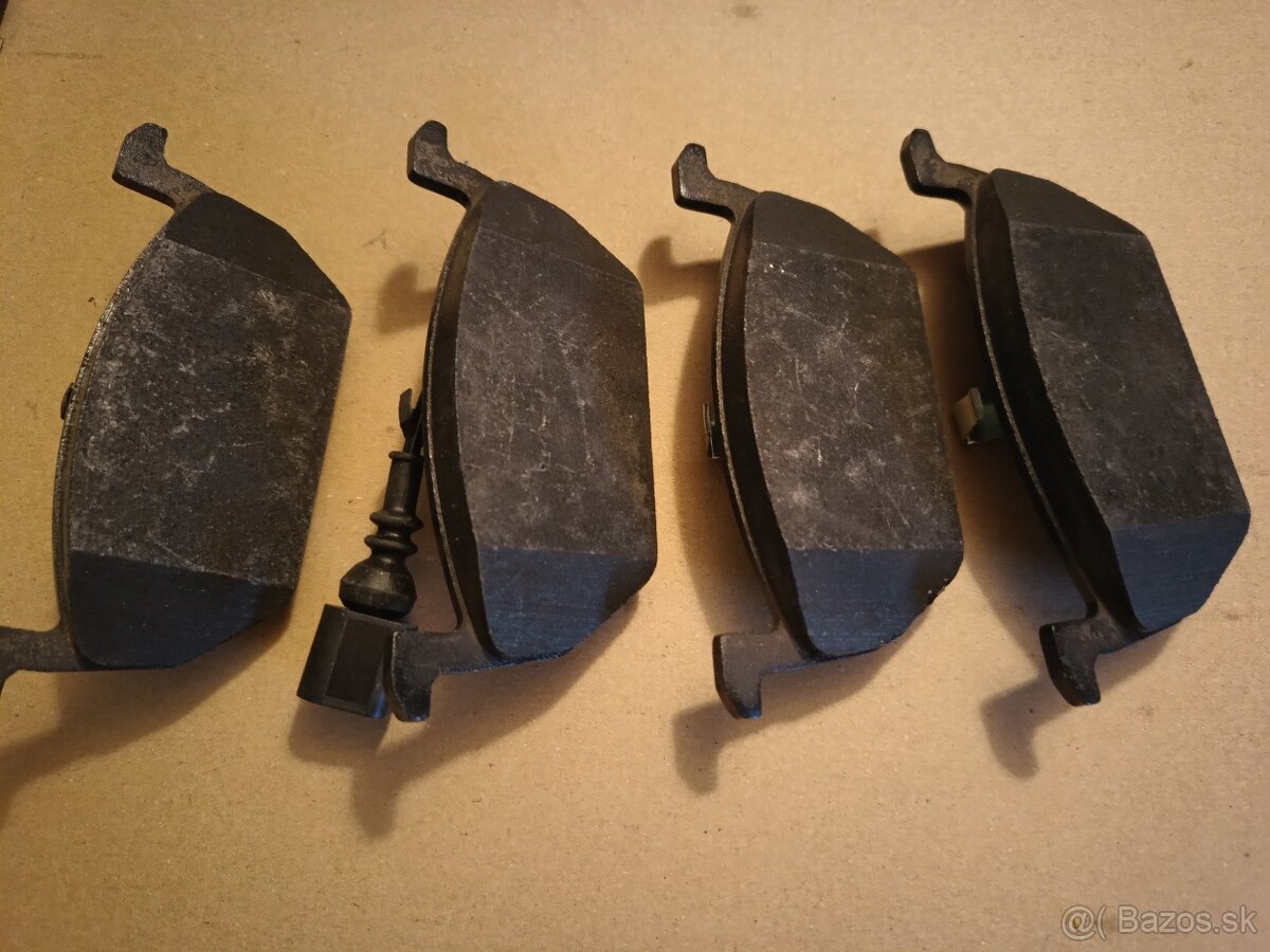 Brzdové platničky TRW - 2