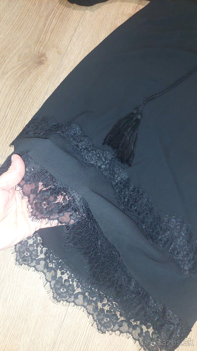 Sifonove čierne saty - 2