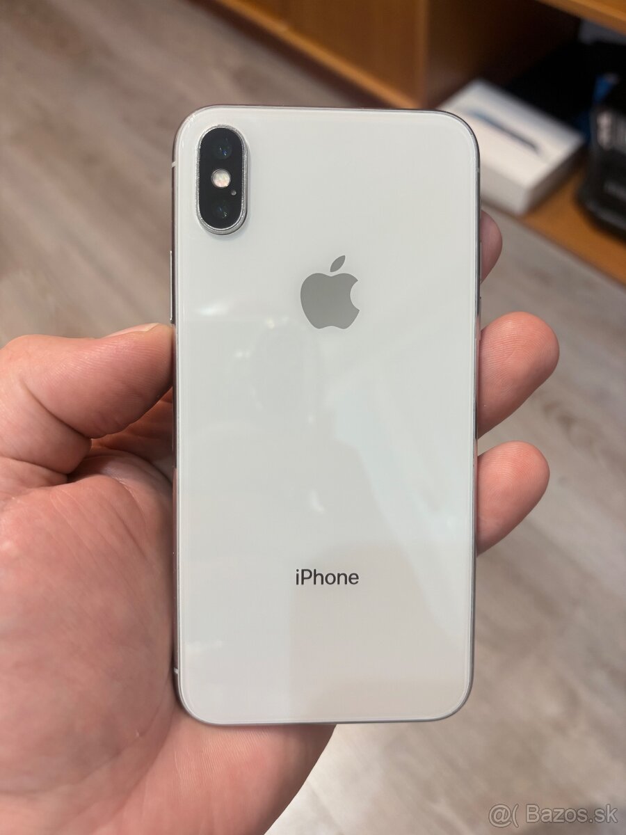 iPhone X 256GB biely - 2