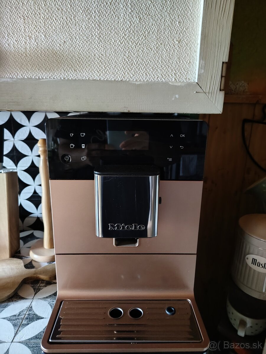 KAVOVAR MIELE - 2