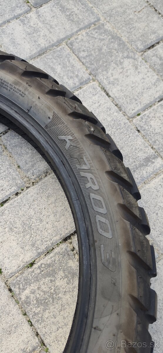 Metzeler 110/80/19 a 150/70/17 - 2