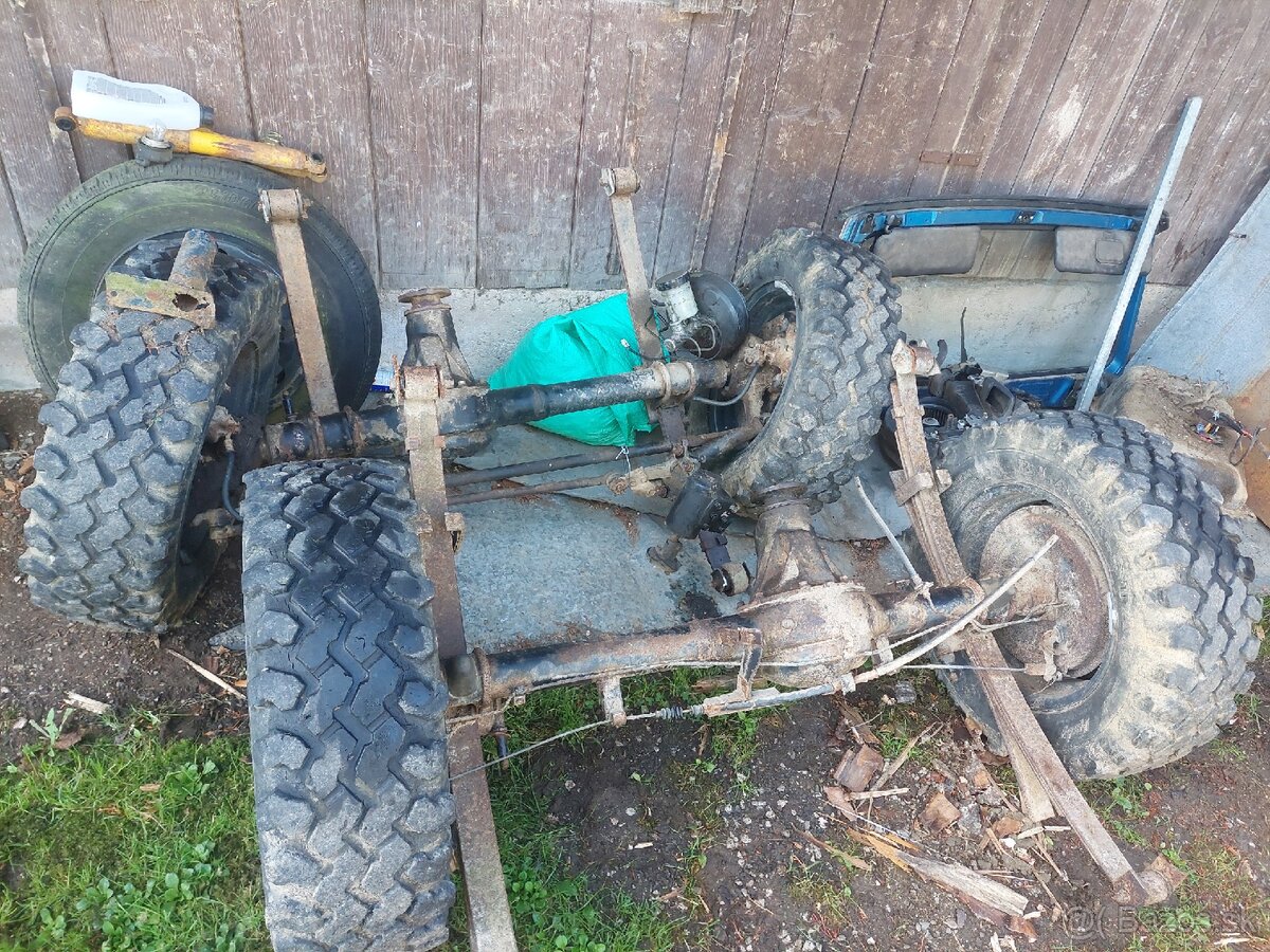 Suzuki samurai - 2