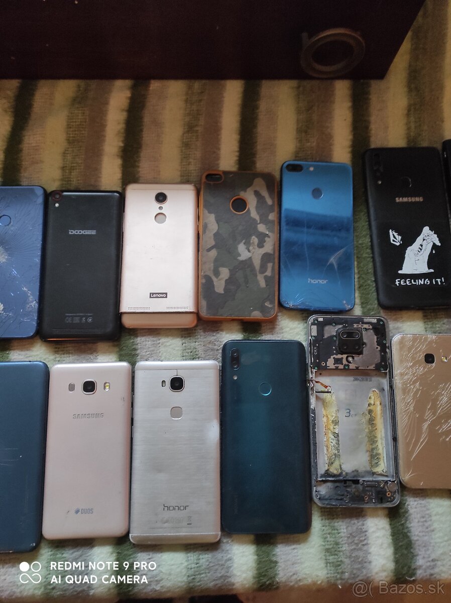 Predám telefóny - 2