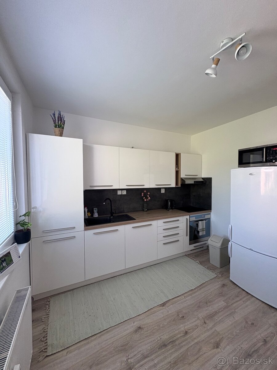 1-izbový byt Lehota pod Vtáčnikom - 2