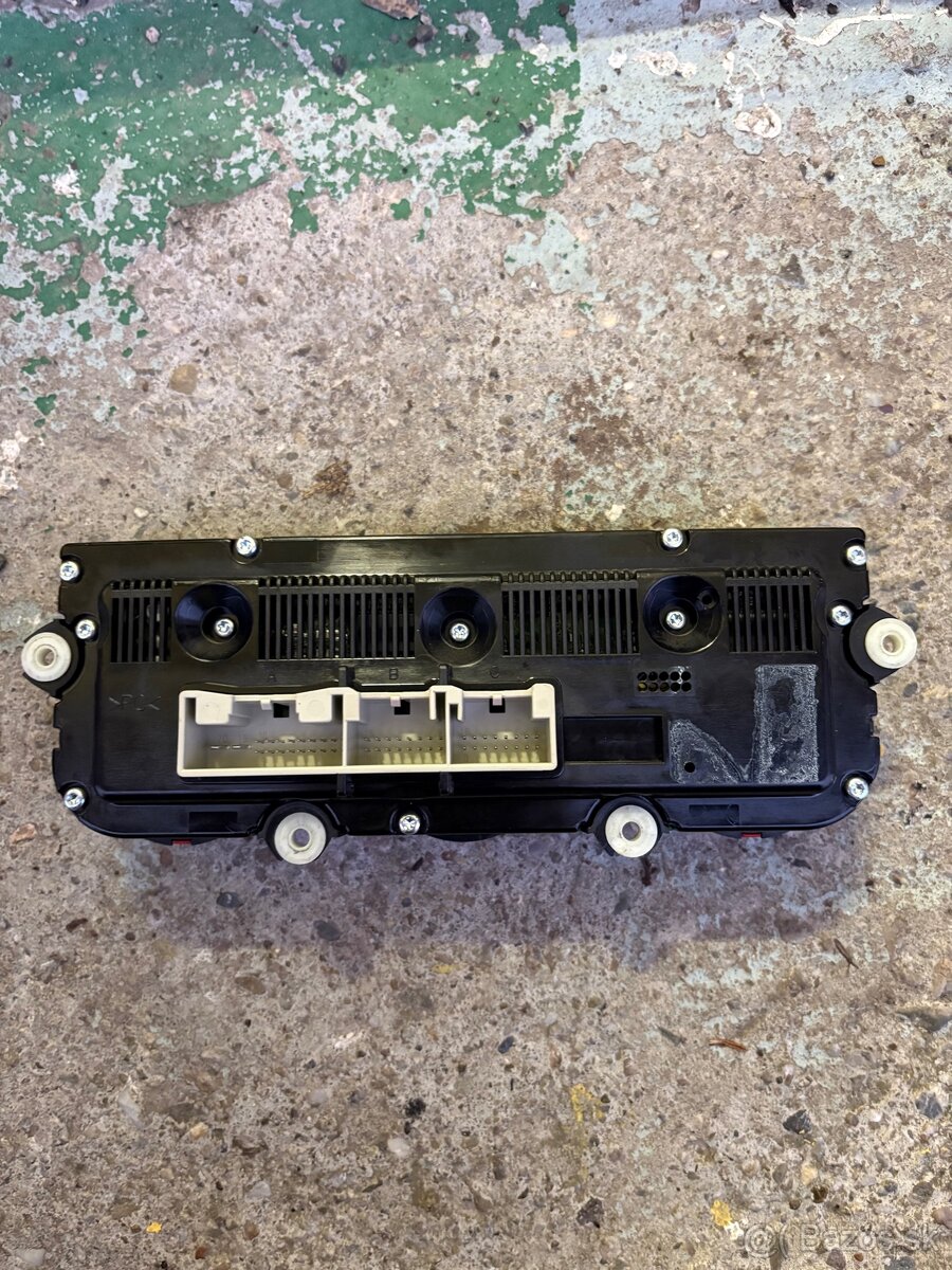 Ovládanie kúrenia z Octavie 2 - 2