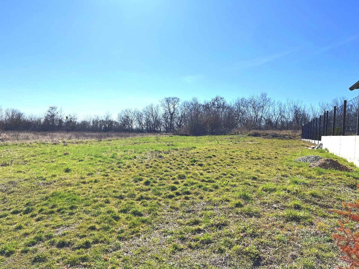 Pozemok s výhľadom na Slanské vrchy - Košice - 2