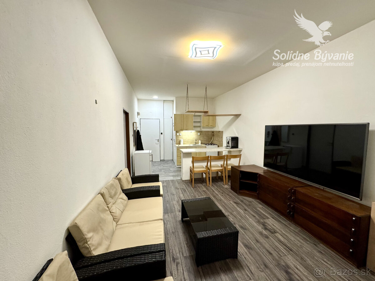 Predaj 1-izbový byt v centre Lučenca - 2