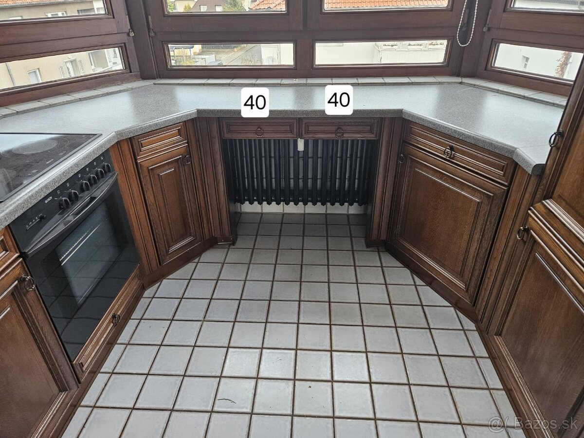 Masívna kuchynská linka z Nemecka so spotrebičmi - 2