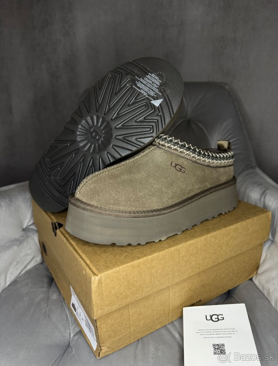 UGG Tazz II Molasses - 2