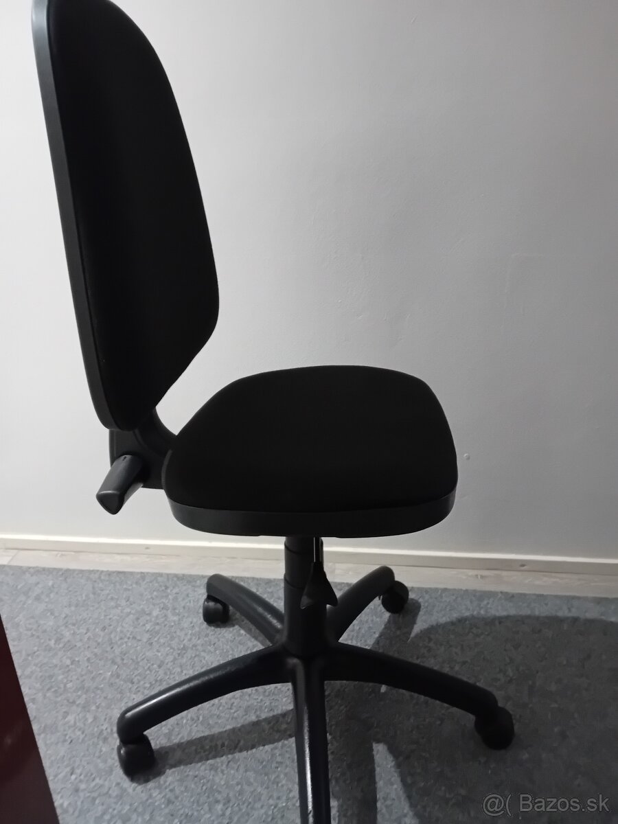 Kancelarska stolicka - 2