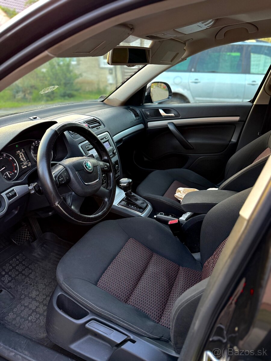 Skoda octiavia 2 facelift 1.8 benzin - 2