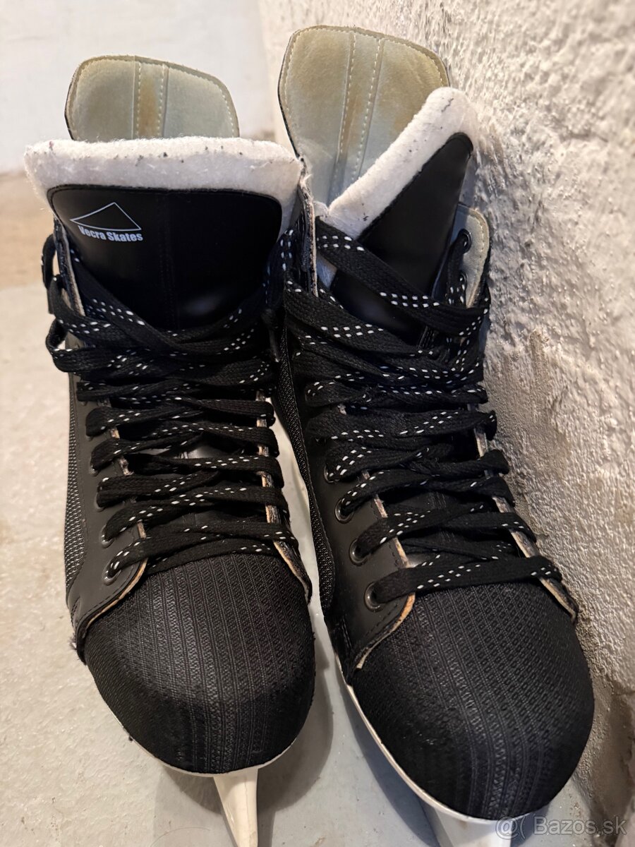 Korčule na ľad zn. Vecra - 2