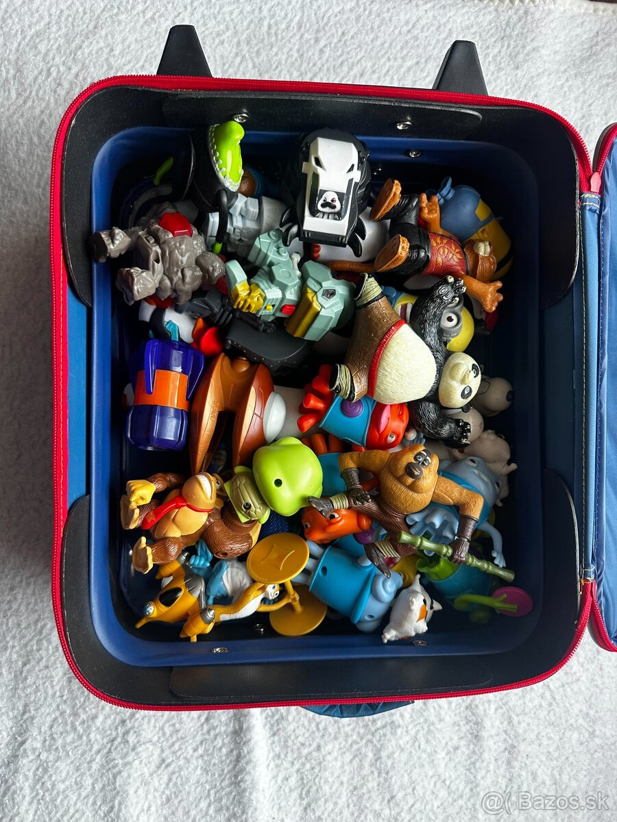 kufor s hračkami - 2