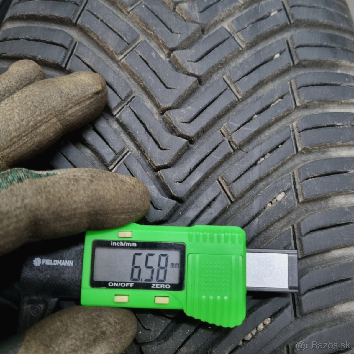 Zimné pneumatiky 235/60 R17 CONTINENTAL - 2