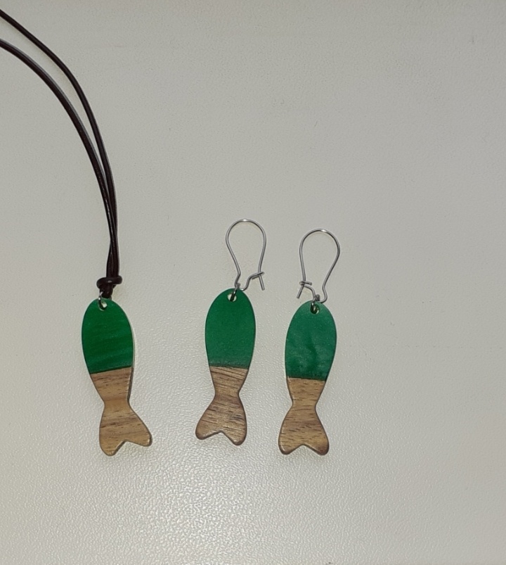 Predám náušnice a prívesok rybky - 2