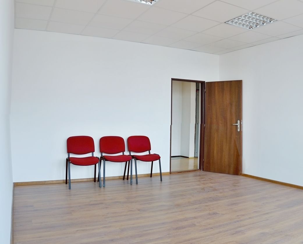 Administratívne priestory, Trenčín - 2