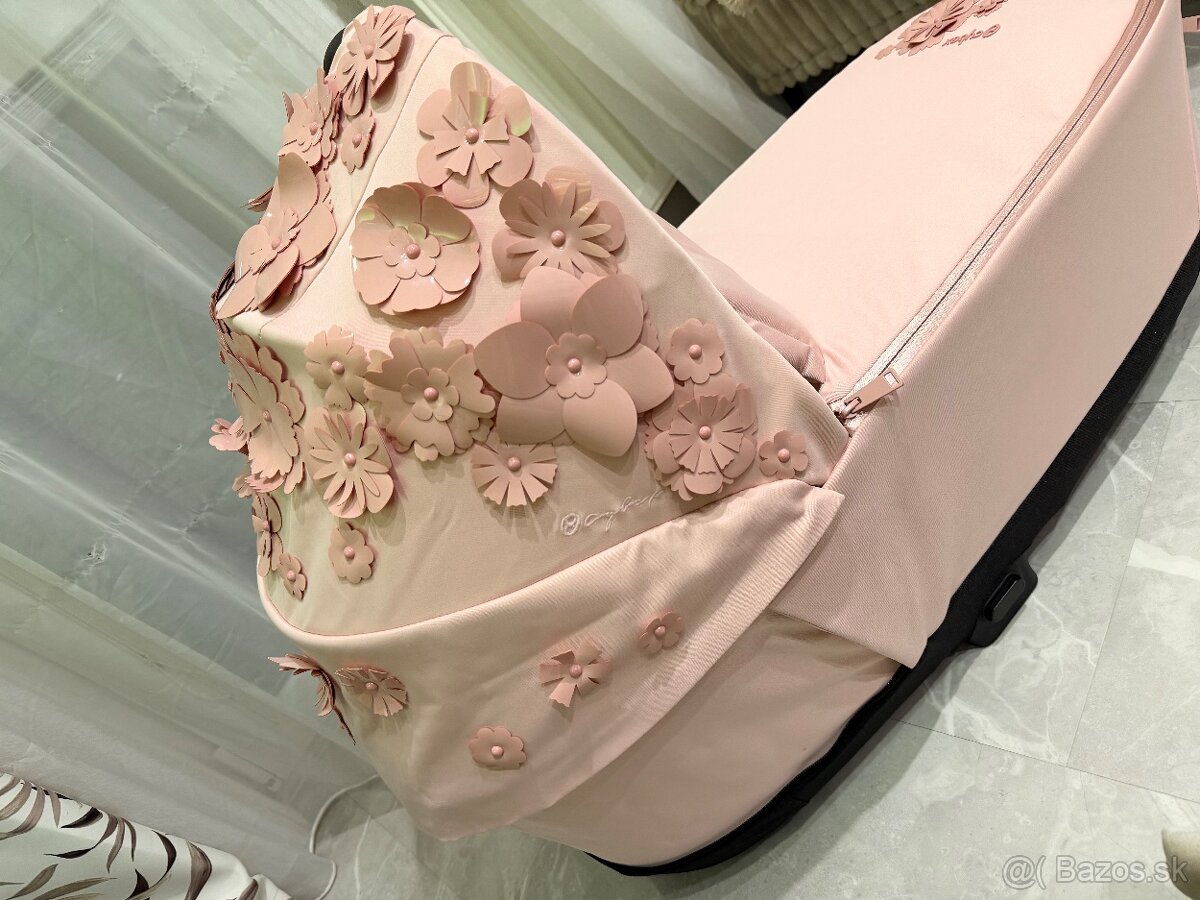 Cybex Priam vanička Simply Flowers pink 4.0 - 2