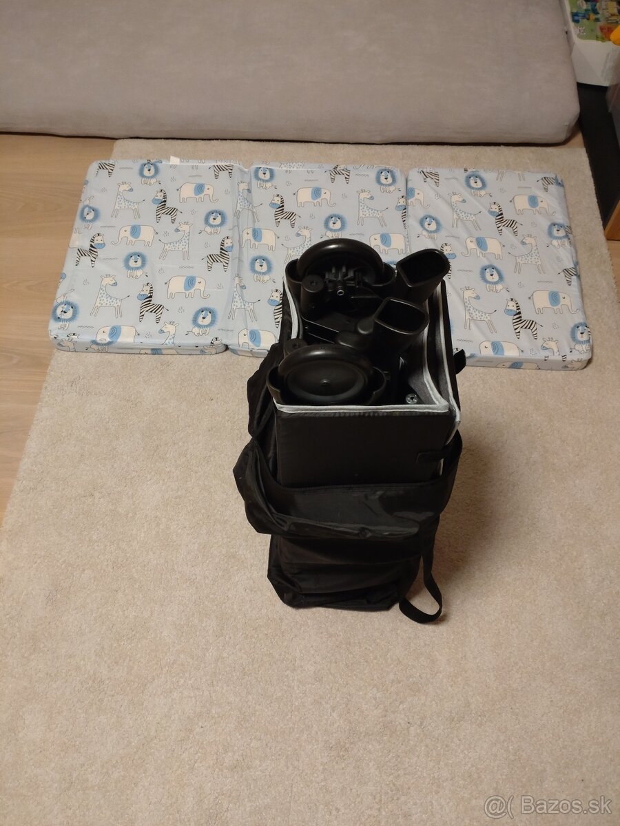 Cestovná postieľka KINDERKRAFT Leody Grey - 2