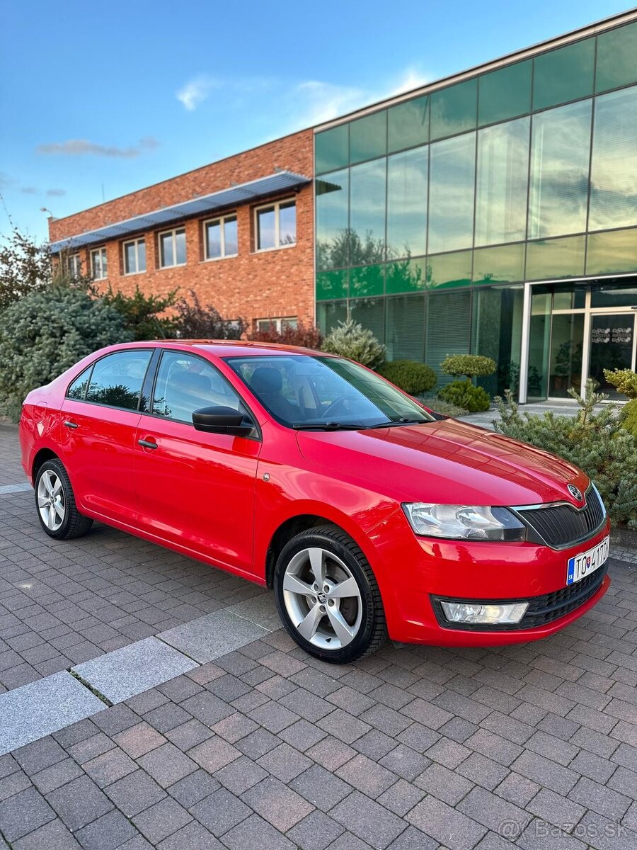 Škoda Rapid 1.6tdi manuál - 2