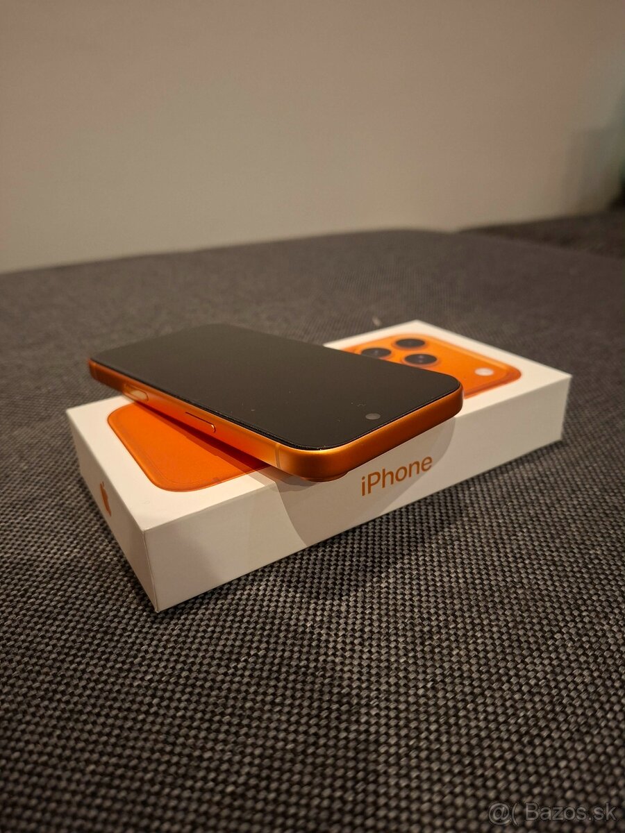 Apple Iphone 17 Pro 256 gb cosmic orange - 2