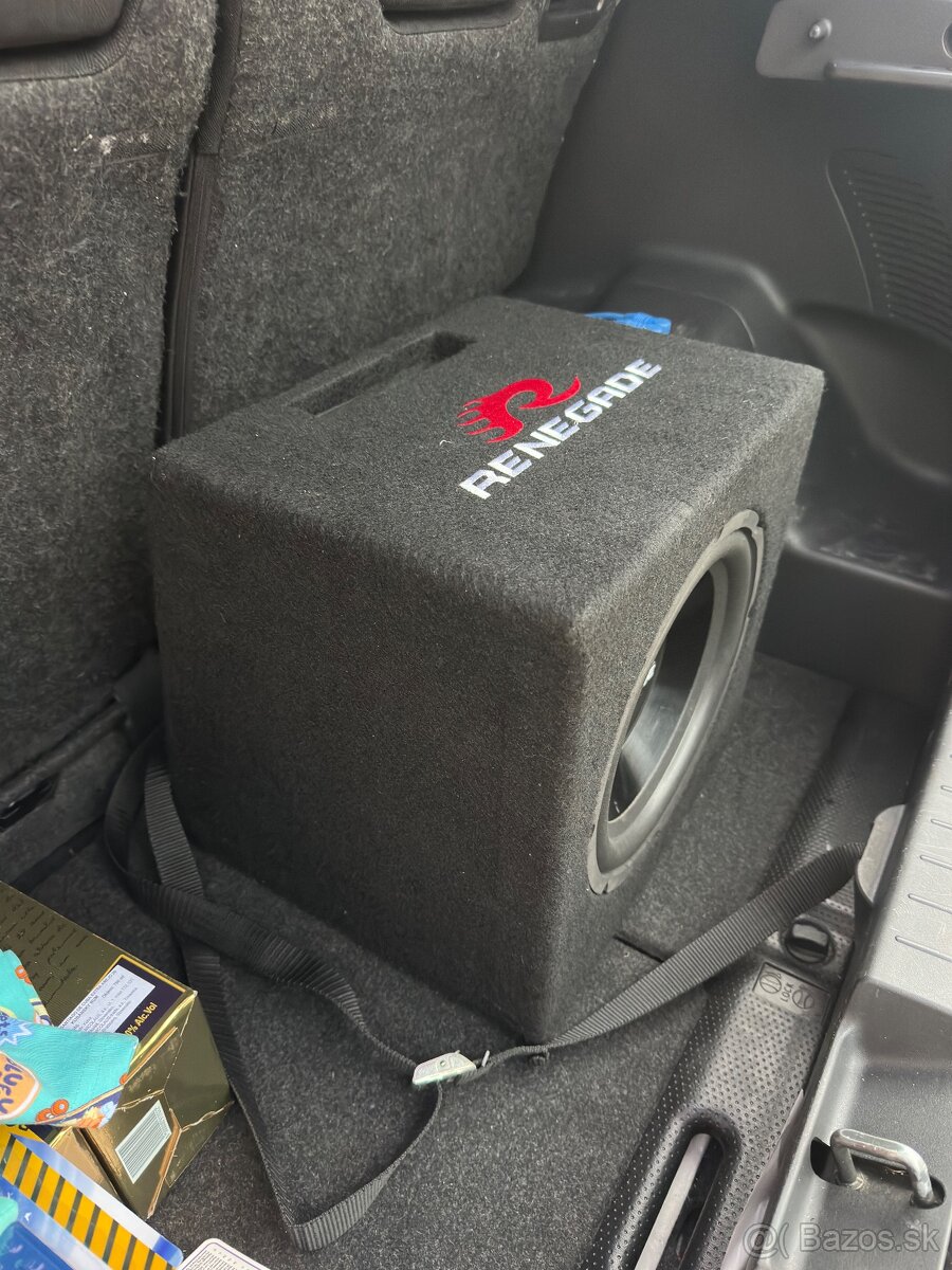Subwoofer do auta Renegade RX1000 25cm basreflex+ zosik - 2