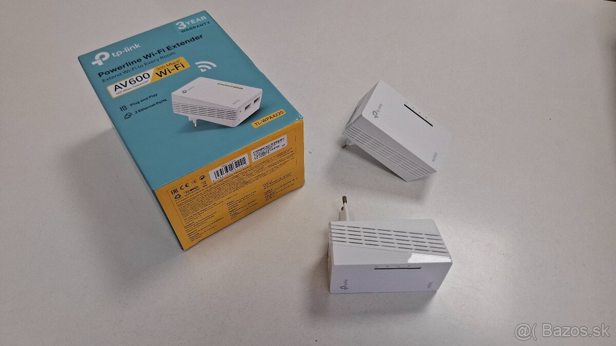 TP-Link powerline vysielač AV600 (TP-WPA4220) - 2