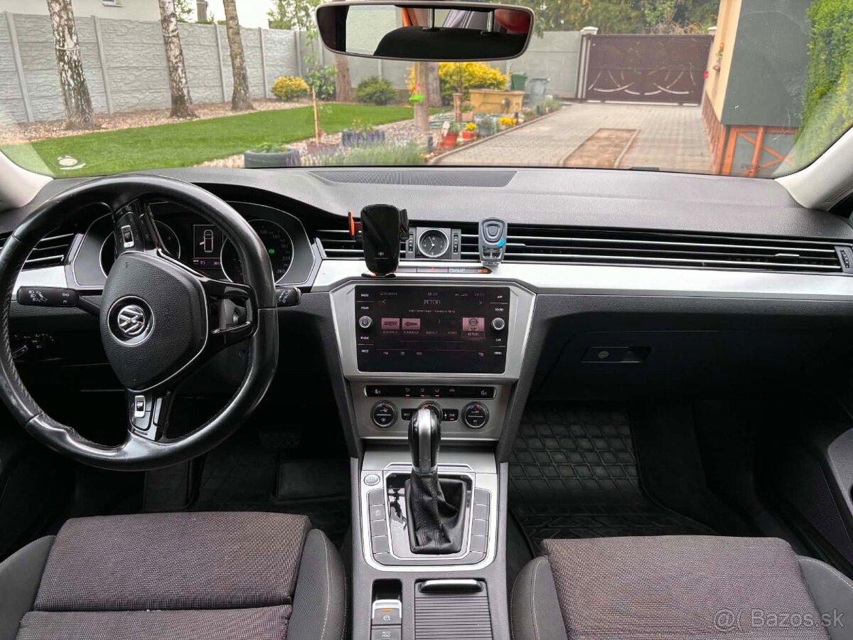 Volkswagen Passat Variant 2.0 TDI BMT DSG A6 - 2
