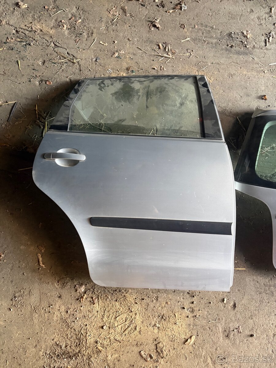 VW Polo 9N dvere PZ + kufor - 2