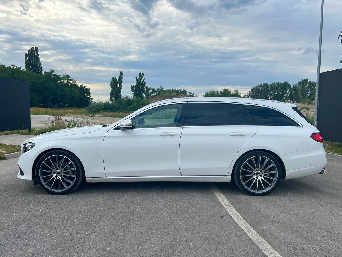 Mercedes-Benz E200d Kombi - 2