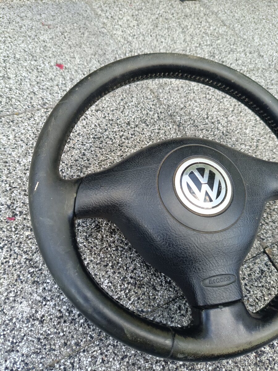 ✅ 3 ramenný volant Volkswagen Golf 4 - 2