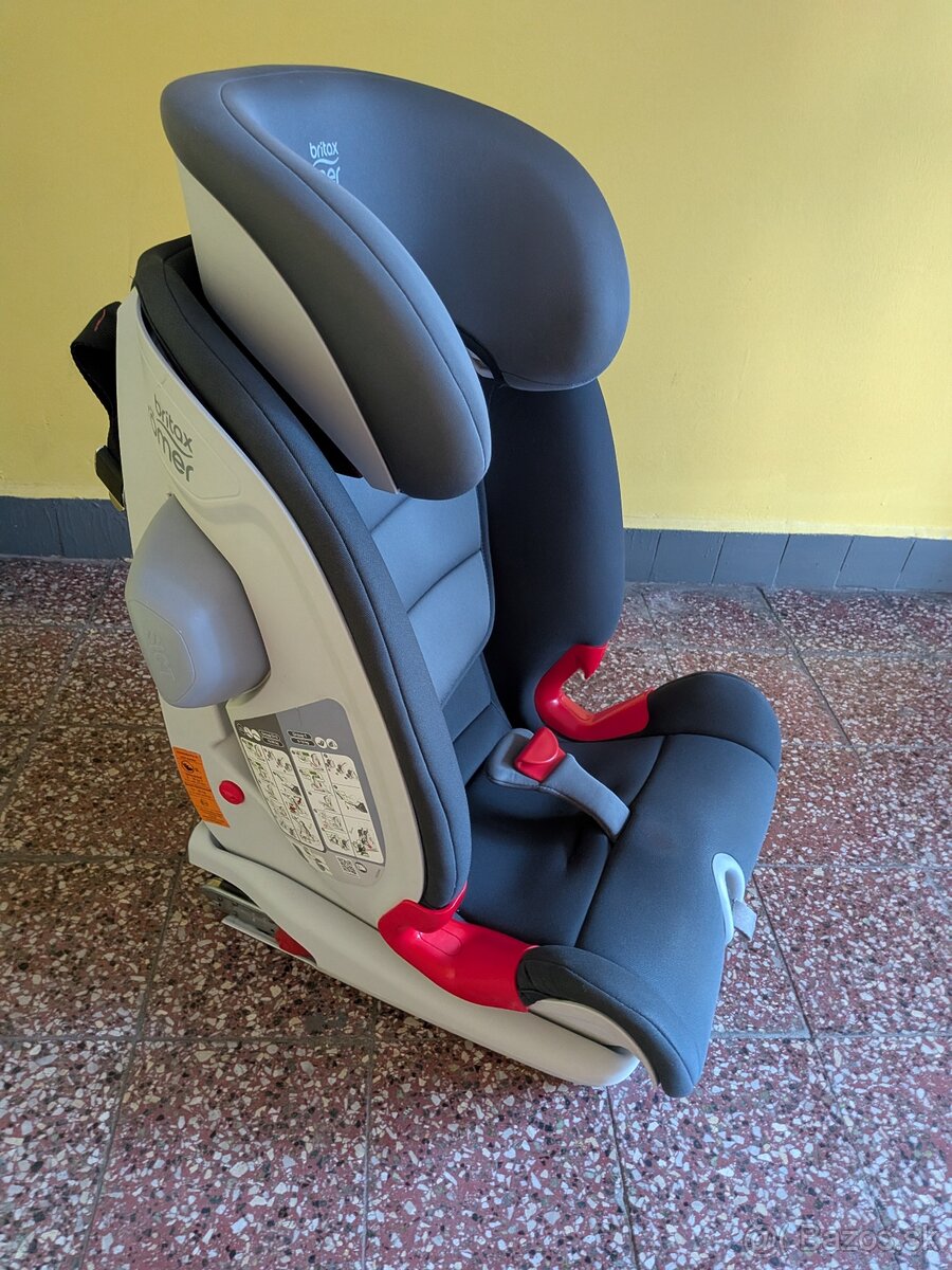Britax Romer Advansafix III - 2