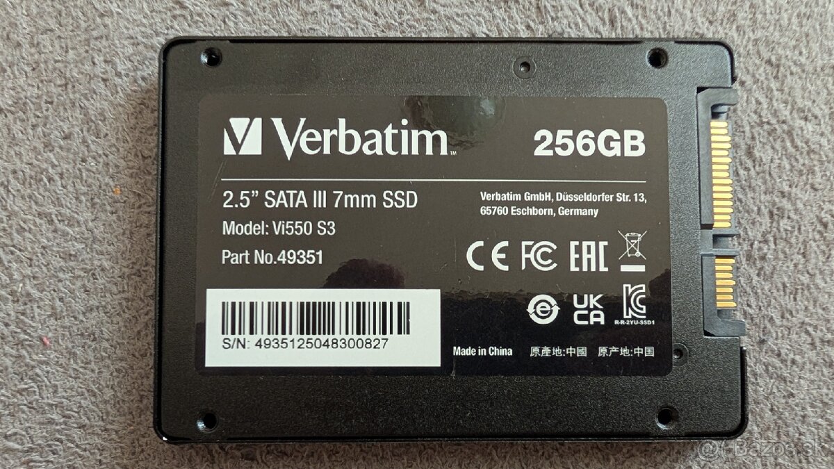 SSD 256GB/512GB Sata/ DDR 5 NTB 2x8Gb - 2