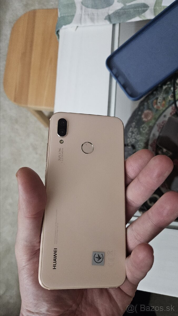 Predám Huawei P20 lite - 2